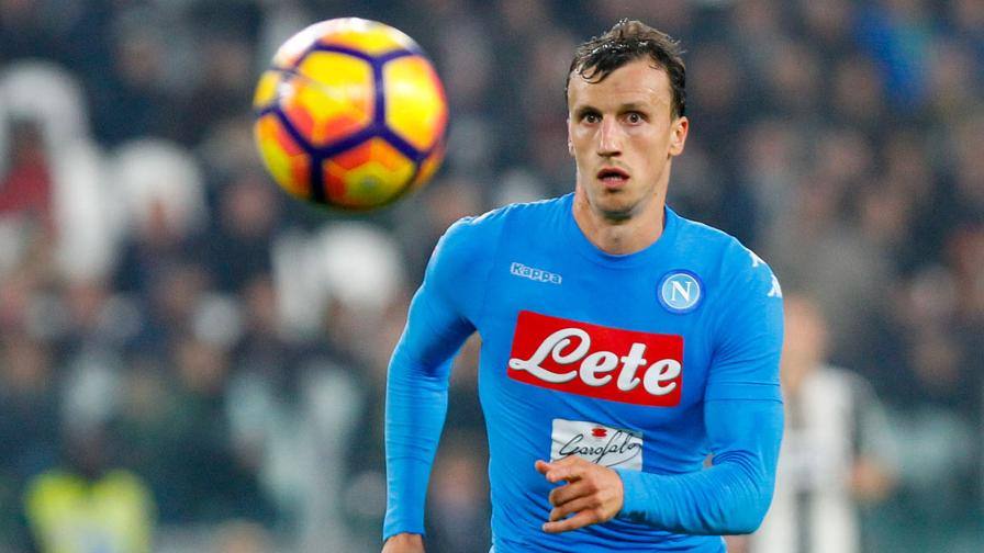 1536395415 Napoli che tegola Chiriches si infortuna al