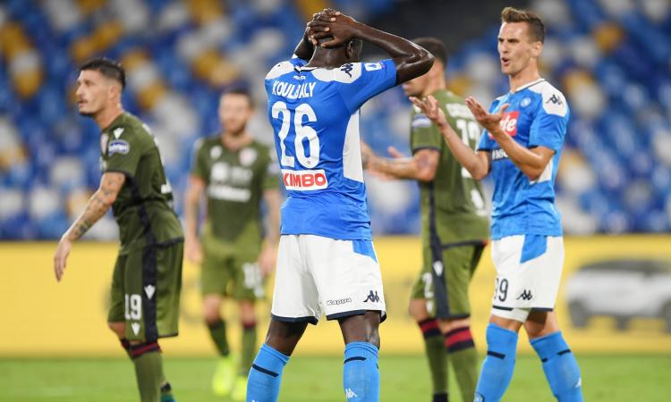 Notizie Napoli Napoli, Ancelotti polemizza: 'Gestione paradossale dei cartellini' | Serie A 11 Napoli, Ancelotti polemizza: 'Gestione paradossale dei cartellini'