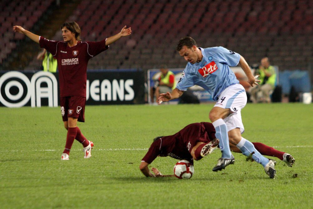 Salernitana promossa in Serie A: torna il derby con il Napoli nella competizione principale dopo 73 anni 44 Salernitana promossa in Serie A: torna il derby con il Napoli nella massima serie dopo 73 anni