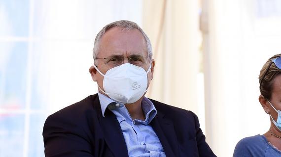 Lazio, nuova via per sbloccare il mercato: dopo Ferragosto Lotito farà un prestito al club 4 Lazio, nuova via per sbloccare il mercato: dopo Ferragosto Lotito farà un prestito al club