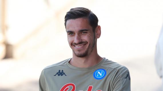 Napoli, Meret: "Osimhen dispiaciuto per il rosso. Non deve rifarlo, ci ha messo in imbarazzo" 15 Napoli, Meret: "Osimhen dispiaciuto per il rosso. Non deve rifarlo, ci ha messo in difficoltà"