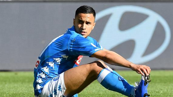 Napoli, personalizzato sul terreno di gioco per Ounas. Palestra per Malcuit, lavoro e terapie per Manolas 2 Napoli, personalizzato in campo per Ounas. Palestra per Malcuit, lavoro e terapie per Manolas
