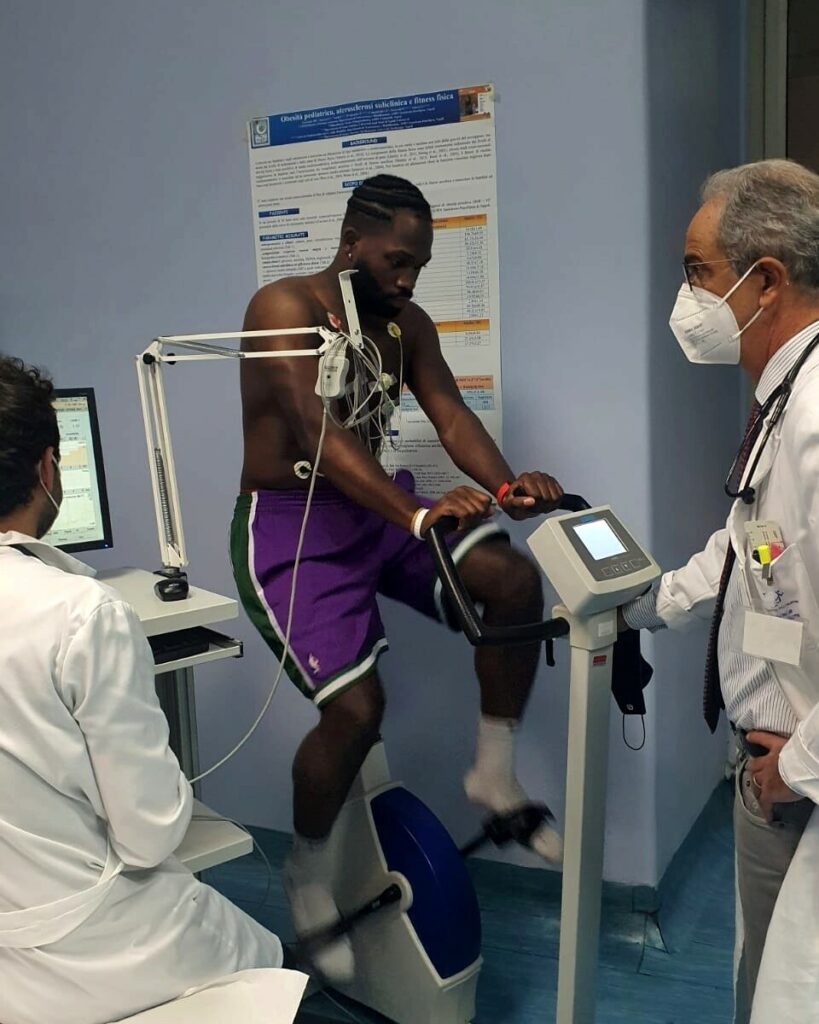Basket, Jeremy Pargo è sbarcato a Napoli: visite mediche e presentazione per il play Usa 12 Basket, Jeremy Pargo è sbarcato a Napoli: visite mediche e presentazione per il play Usa