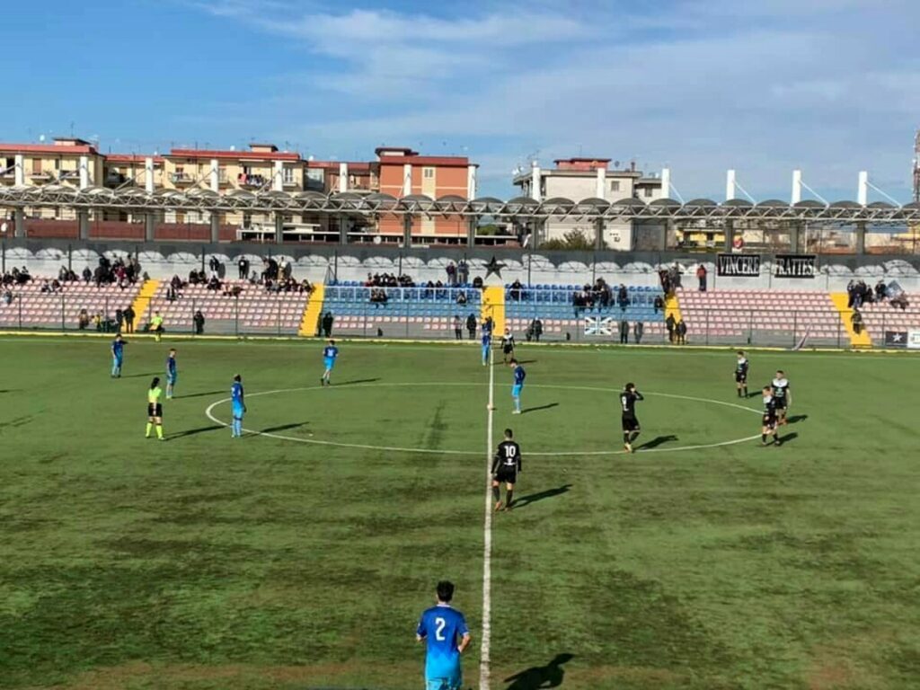 Eccellenza Campania/Girone B - La Frattese risponde a Puteolana e Napoli United: tre squilli alla Nuova Napoli Nord 1 Eccellenza Campania/Girone B - La Frattese risponde a Puteolana e Napoli United: tre squilli alla Nuova Napoli Nord
