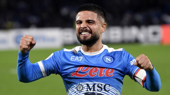 Napoli, fischi copiosi dello Stadium durante il riscaldamento. Insigne applaude i 'suoi' 18 Napoli, fischi copiosi dello Stadium durante il riscaldamento. Insigne applaude i 'suoi'