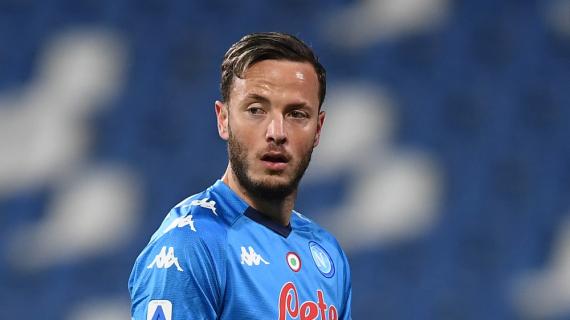 Napoli, Rrahmani: "Regaliamoci un sogno, ma non pronuncio quella parola. Sono scaramantico" 10 Napoli, Rrahmani: "Regaliamoci un sogno, ma non pronuncio quella parola. Sono scaramantico"