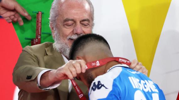 Napoli, ADL punge Insigne: "Persona libera, corretto che pensi agli 80 anni che ha dinanzi" 15 Napoli, ADL punge Insigne: "Persona libera, giusto che pensi agli 80 anni che ha davanti"