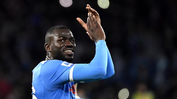Dopo Anguissa ritorna a Castel Volturno pure Koulibaly: il Napoli ritrova il suo centrale 19 Dopo Anguissa riecco a Castel Volturno anche Koulibaly: il Napoli ritrova il suo centrale
