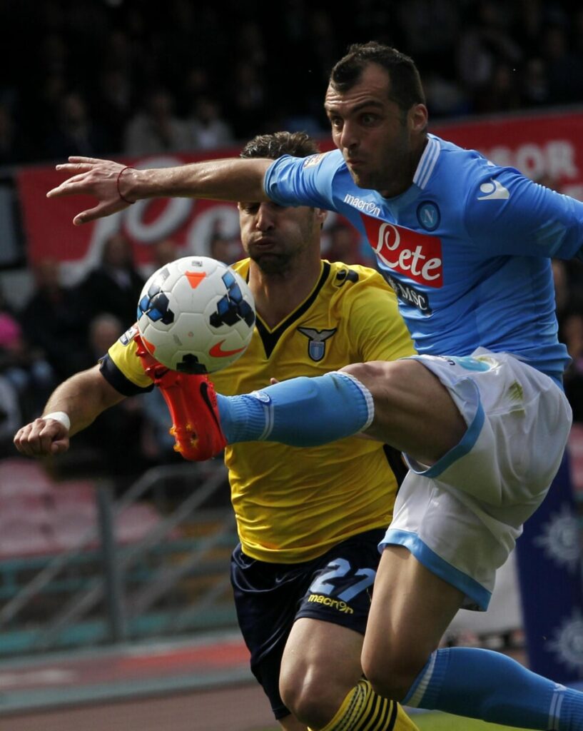 Pandev e Napoli: "Per l'affermazione in Coppa Italia ho visto cose che neanche all'Inter per il triplete" 12 Pandev e Napoli: "Per la vittoria in Coppa Italia ho visto cose che neanche all'Inter per il triplete"