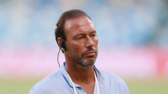 Napoli su Kvaratskhelia, Marcolin: "Ha classe, ma attenzione a non commettere uno sbaglio" 18 Napoli su Kvaratskhelia, Marcolin: "Ha classe, ma attenzione a non commettere un errore"