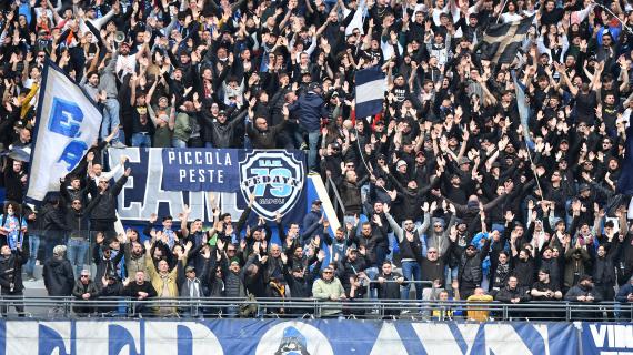 Napoli-Roma, per la partita di Pasquetta staccati quasi 40mila biglietti 12 Napoli-Roma, per la sfida di Pasquetta staccati quasi 40mila biglietti