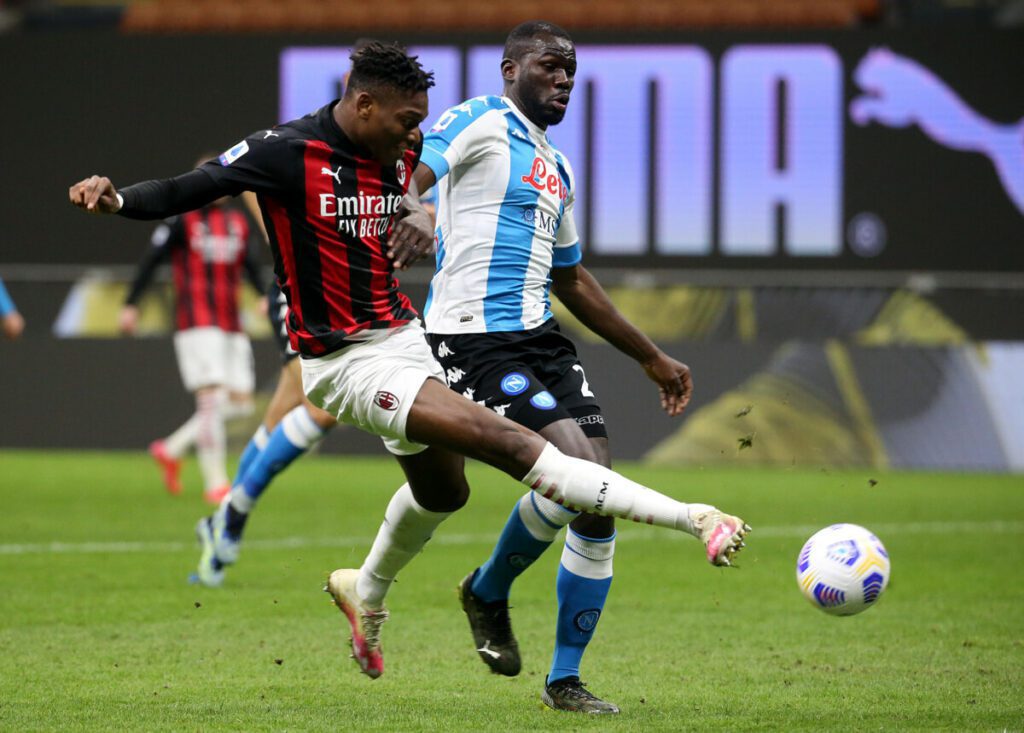 Napoli, Koulibaly non si arrende: "Non dobbiamo smettere di crederci. Forza!" 11 Napoli, Koulibaly non si arrende: "Non dobbiamo smettere di crederci. Forza!"