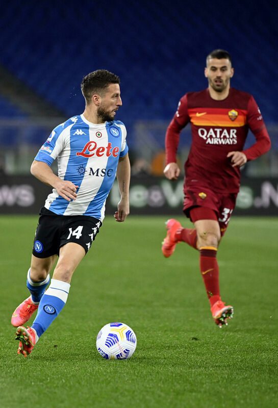 Calciomercato Napoli - Dal Brasile: "Trattative aperte fra il Botafogo e Mertens" 8 Calciomercato Napoli - Dal Brasile: "Trattative aperte tra il Botafogo e Mertens"