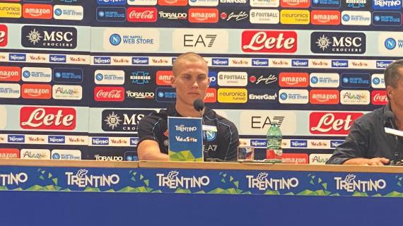 Napoli, Ostigard: "Osimhen l'attaccante più tosto mai affrontato. Il mio idolo? Fabio Cannavaro" 9 Napoli, Ostigard: "Osimhen l'attaccante più tosto mai affrontato. Il mio idolo? Fabio Cannavaro"