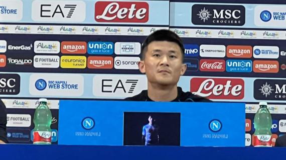Napoli, Kim colpito da Osimhen: "Grande giocatore, allenandomi con lui posso crescere" 15 Napoli, Kim colpito da Osimhen: "Grande giocatore, allenandomi con lui posso crescere"