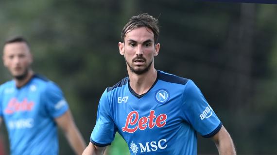 Fabian Ruiz non parte e non rinnova: il Napoli gli ha comunicato che può finire ai margini