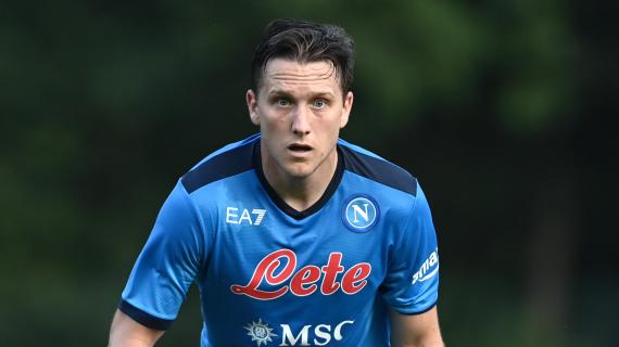 Napoli, l'ex Calaiò esalta Zielinski: "Tecnicamente non ha eguali fra gli azzurri" 5 Napoli, l'ex Calaiò esalta Zielinski: "Tecnicamente non ha eguali tra gli azzurri"