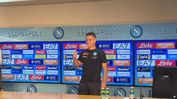 Napoli-Lecce, le formazioni ufficiali: robusto turnover per tutte e due le squadre 8 Napoli-Lecce, le formazioni ufficiali: robusto turnover per entrambe le squadre