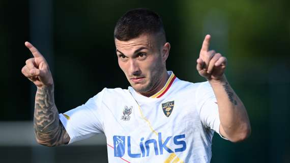 Serie A, la classifica aggiornata dopo l'anticipo: primo acuto del Lecce, che sale a 6 punti 11 Serie A, la classifica aggiornata dopo l'anticipo: primo acuto del Lecce, che sale a 6 punti