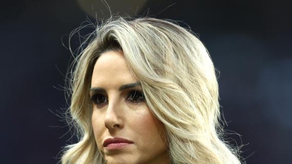 La Serie A è su DAZN e Sky: assegnazione televisiva e calendario fino alla 16^ giornata 13 La Serie A è su DAZN e Sky: assegnazione televisiva e calendario fino alla 16^ giornata