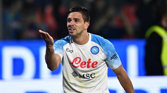 Cremonese-Napoli 1-4, le pagelle: Kvara incide sempre, Simeone c'è. Prima gioia Dessers 9 Cremonese-Napoli 1-4, le pagelle: Kvara incide sempre, Simeone c'è. Prima gioia Dessers