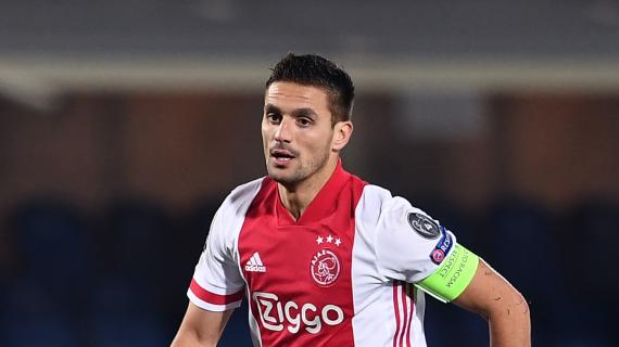 Napoli-Ajax, i convocati di Schreuder: Tadic out, recupera il laterale Jorge Sanchez
