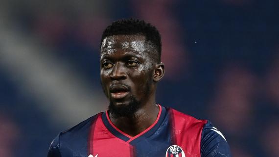 Bologna, ag. Barrow: "Questa estate colloqui col Napoli, poi hanno preso Kvaratskhelia"