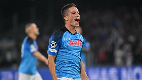 Napoli, Spalletti studia le mosse per il Bologna: 4-2-3-1 per far convivere Raspadori e Osimhen
