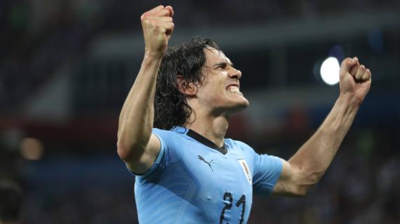 Cavani: "Felicissimo per il Napoli. Mi sembra ci siano le condizioni per vincere lo scudetto"