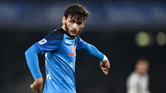 Napoli, Spalletti può sorridere: Kvaratskhelia ha svolto quasi tutta la seduta in gruppo