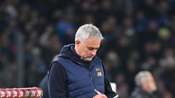 Roma, Mourinho: "Con questa rosa e gli infortunati si fa fatica a giocare tre partite a settimana" 3 Roma, Mourinho: "Con questa rosa e gli infortunati si fa fatica a giocare tre gare a settimana"