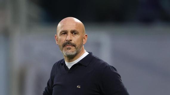 La Fiorentina non vorrebbe avere fare da comparsa nella festa del Napoli. Ma il calendario pesa 5 La Fiorentina non vuole fare da comparsa nella festa del Napoli. Ma il calendario pesa