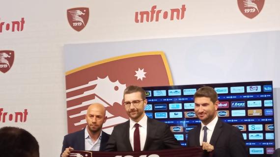 NEWS NEWS - Salernitana, De Sanctis: "10 risultati utili di fila, ma parleremo di futuro a salvezza raggiunta" 7 LIVE TMW - Salernitana, De Sanctis: "10 risultati utili di fila, ma parleremo di futuro a salvezza raggiunta"