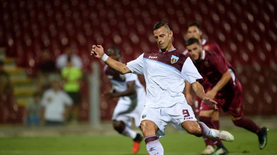 NEWS RADIO - Calaiò: "I primi mattoni di questo Napoli li sento miei. Gilardino ha avuto grandi maestri" 18 TMW RADIO - Calaiò: "I primi mattoni di questo Napoli li sento miei. Gilardino ha avuto grandi maestri"