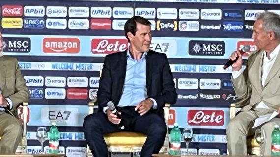 I due volti del Napoli di Garcia: il sistema di base sarà il 4-3-3 con l'alternativa il 4-2-3-1 20 I due volti del Napoli di Garcia: il sistema di base sarà il 4-3-3 con l'alternativa il 4-2-3-1