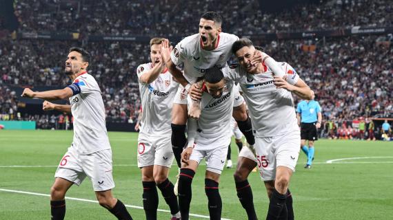 Il Siviglia alza la Séptima e infligge la prima delusione europea a Mourinho: 5-2 d.c.r. contro la Roma 3 Il Siviglia alza la Séptima e infligge la prima delusione europea a Mou: 5-2 d.c.r. contro la Roma