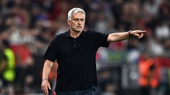 Valzer degli allenatori - Mourinho ai suoi tifosi: 'Resto qui'. E anche Gasp ci sta ripensando