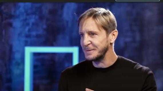 Ambrosini: "Con il Milan ho visto il De Bruyne più in forma della stagione. Non l'avrei sostituito." 13 Ambrosini consiglia il Milan: "A centrocampo prenderei Zielinski per tre buone ragioni"