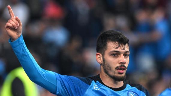 Napoli, Gaetano nel mirino di Udinese ed Empoli. In Serie B ci prova il Parma 1 Napoli, Gaetano nel mirino di Udinese ed Empoli. In Serie B ci prova il Parma