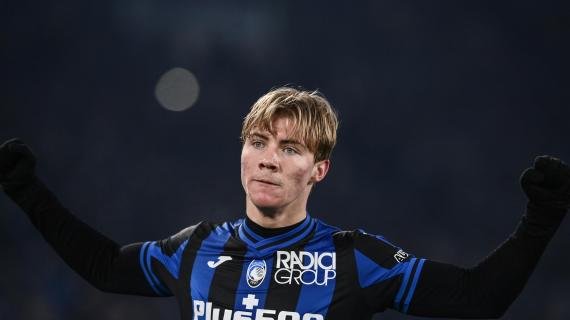 Ten Hag vorrebbe avere un centravanti collaudato: Manchester United più lontano da Hojlund e Osimhen 18 Ten Hag vuole un centravanti collaudato: Manchester United più lontano da Hojlund e Osimhen