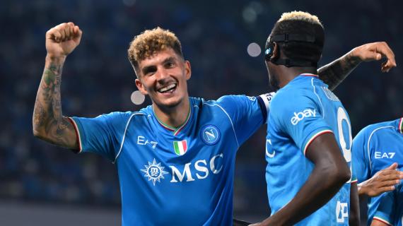 - Il Napoli vince tuttavia, 2-0 al Sassuolo con Osimhen e Di Lorenzo: gol e highlights 10 VIDEO - Il Napoli vince ancora, 2-0 al Sassuolo con Osimhen e Di Lorenzo: gol e highlights