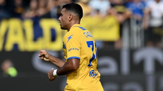 Frosinone, Cheddira: "Ho contenuto la mia esultanza. Dispiace un po' segnare al Napoli" 13 Ag. Cheddira: "È stato sfortunato, ma i gol senza dubbio arriveranno. Siamo sereni"