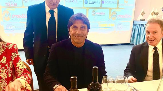 TOP NEWS ore 24 - Conte parla del futuro e del Napoli. Juve, 100 anni di famiglia Agnelli 9 TOP NEWS ore 24 - Conte parla del futuro e del Napoli. Juve, 100 anni di famiglia Agnelli