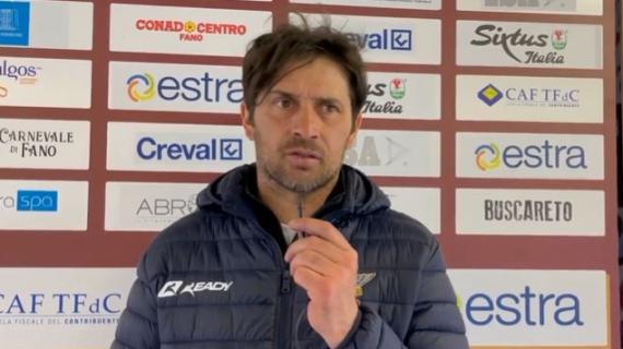 Tacchinardi non ha alcun dubbio: "Il Napoli sta per prendere un giocatore favoloso" 38 Tacchinardi sullo Scudetto: "Il Milan non ĆØ meglio della Juve. Inter Lautaro-dipendente"