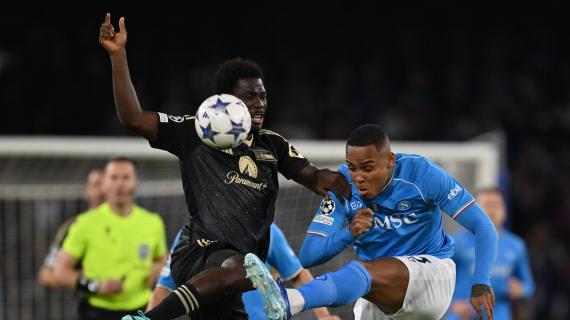 Il pareggio di Coppa Campioni fa male pure alle casse del Napoli: persi 1,9 milioni di euro 6 Il pareggio di Champions League fa male anche alle casse del Napoli: persi 1,9 milioni di euro