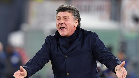 Napoli, un babà per Mazzarri dopo il primo allenamento. E ieri era a cena con DeLa junior 12 Napoli, un babà per Mazzarri dopo il primo allenamento. E ieri era a cena con DeLa junior