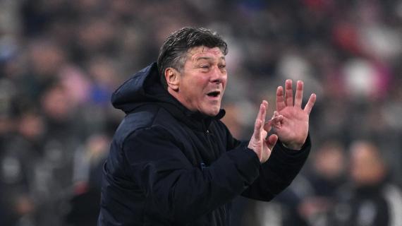 Napoli, Mazzarri: "Risultato indiscutibile, potevamo fare più gol. Migliorati in marcatura" 10 Napoli, Mazzarri: "Risultato indiscutibile, potevamo fare più gol. Migliorati in marcatura"