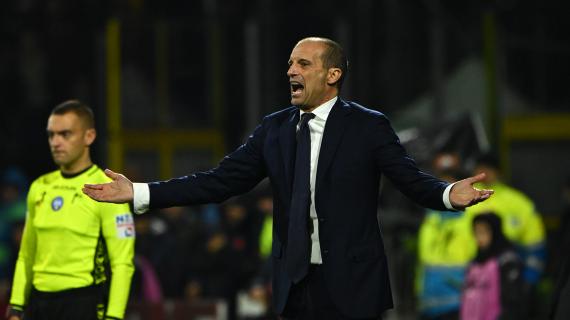 Allegri: "Il gioco? Cito Lippi. Allorchè sei alla Juve, al Milan o all'Inter le critiche sono normali" 13 Allegri: "Il gioco? Cito Lippi. Quando sei alla Juve, al Milan o all'Inter le critiche sono normali"