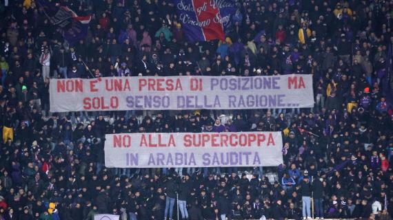 Pure la Curva della Fiorentina sta con Sarri: "No alla Supercoppa in Arabia Saudita" 16 Anche la Curva della Fiorentina sta con Sarri: "No alla Supercoppa in Arabia Saudita"