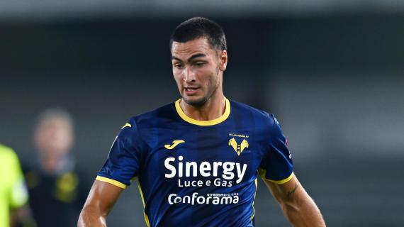 Hellas, Coppola al 45': "Dobbiamo provare a prenderli alti e segnare in ripartenza" 3 Hellas, Coppola al 45': "Dobbiamo provare a prenderli alti e segnare in ripartenza"